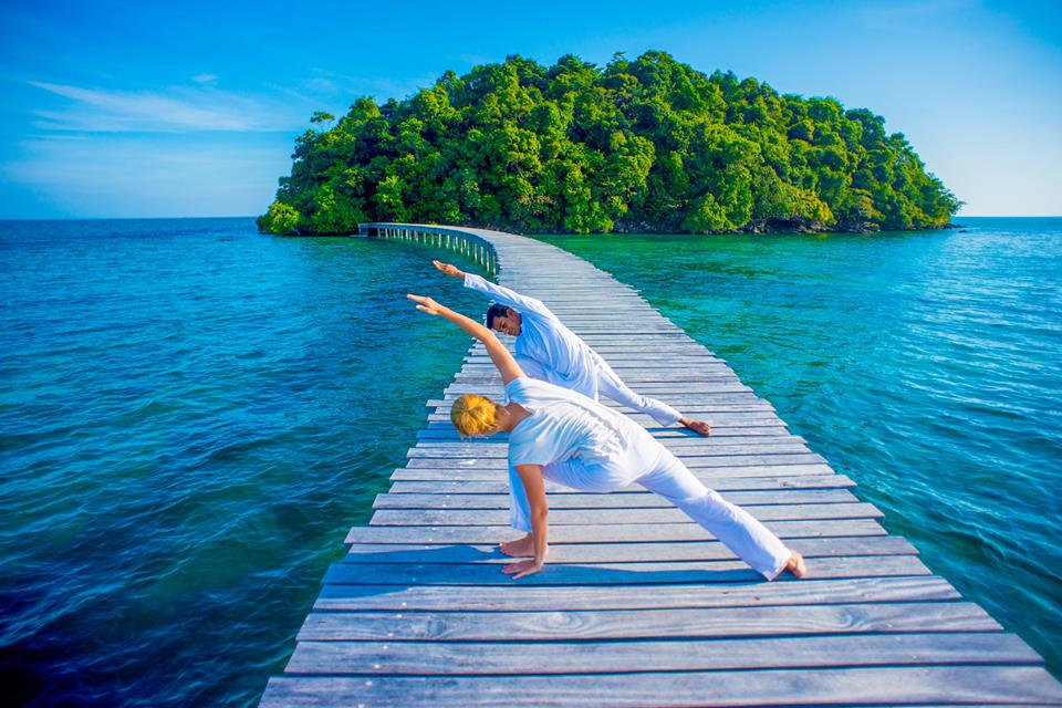 Find balance at the water's edge | Image courtesy of Song Saa
