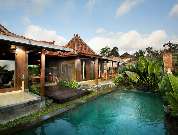 The resort comprises traditional Indonesian villas | Image courtesy of Naya