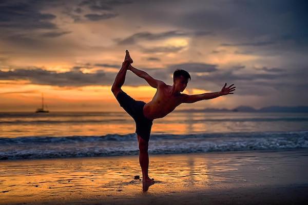 hong kong men in wellness