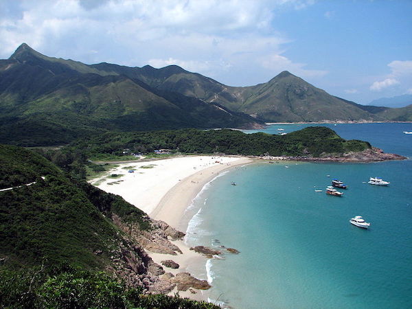 best beaches in hong kong