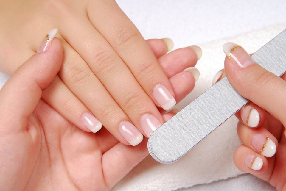 the best nail salons in hong kong, best mani-pedi in hong kong, manicures and pedicures in hong kong