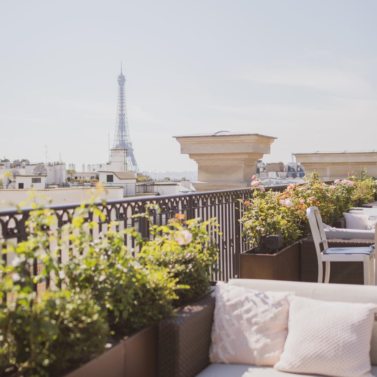 Curated visual reference: Visual Reference: 5 Luxury Spa Hotels In Paris With Views Of The