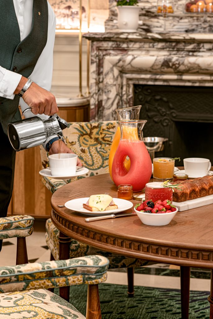 Saint James Paris breakfast